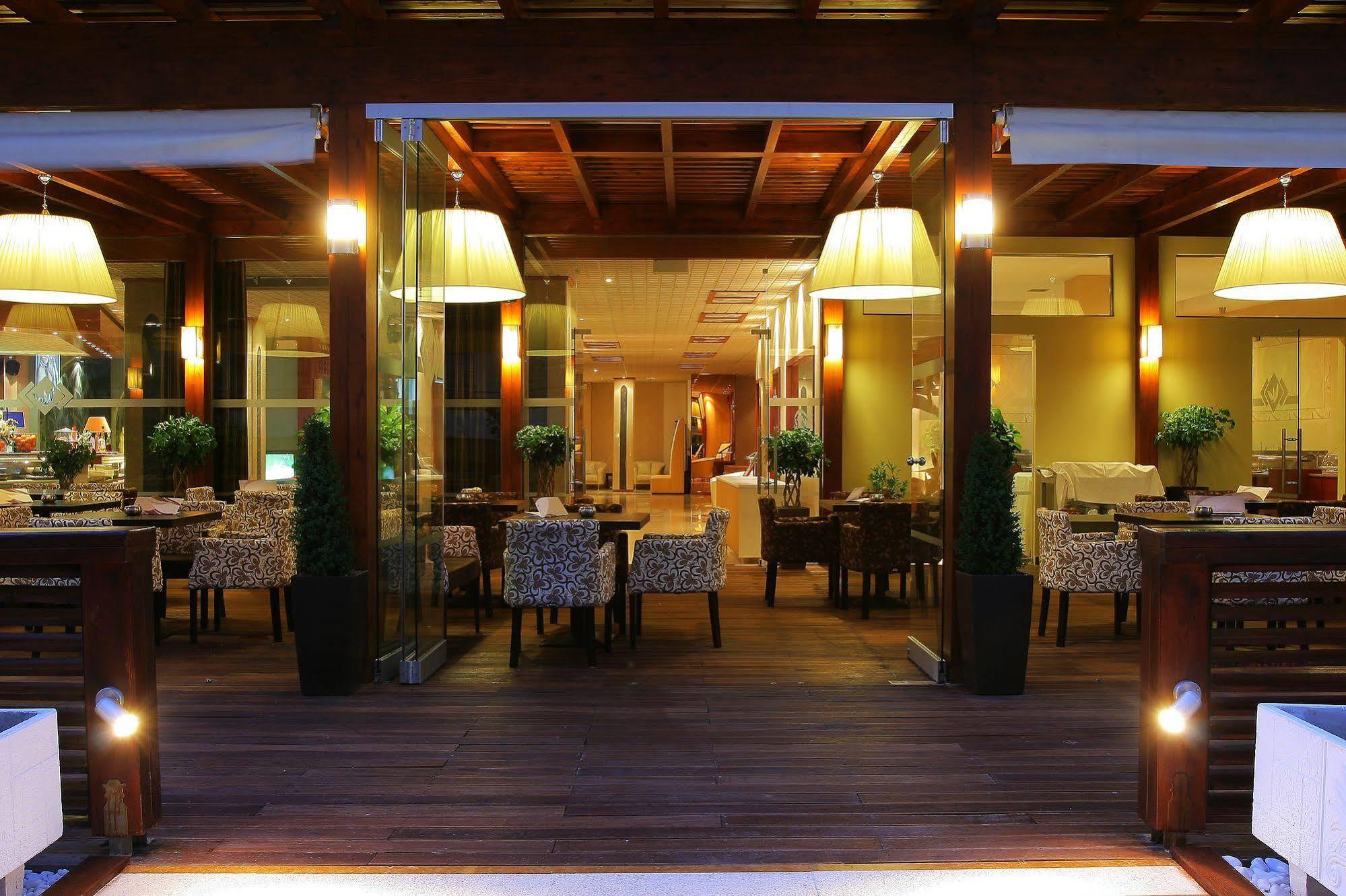Lydia Hotel Rhodes City Restoran foto